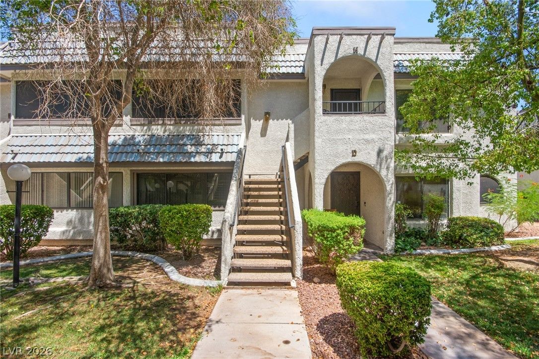 1400 Santa Margarita Street H — photo 5