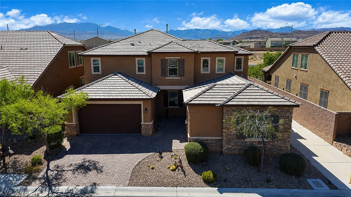 8767 Pinley Spring Street — photo 2