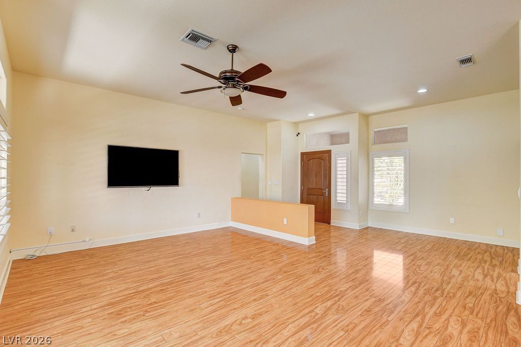 10324 Georgetown Place — photo 3 of 44