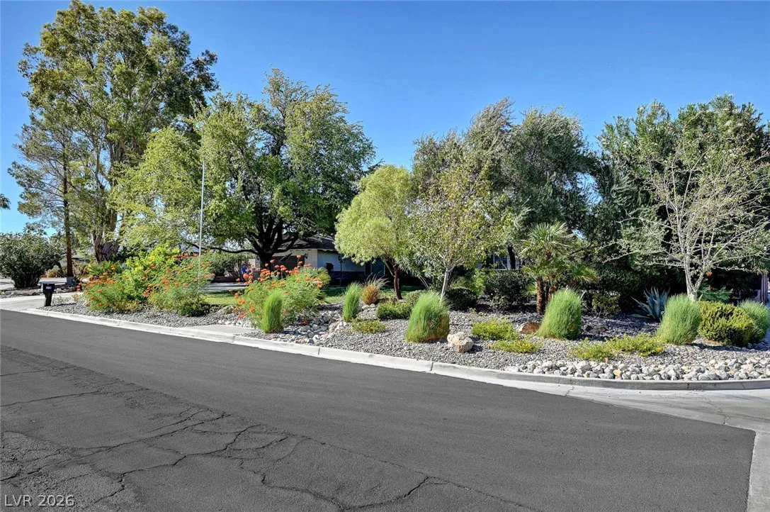 3310 West Mardon Avenue — photo 4