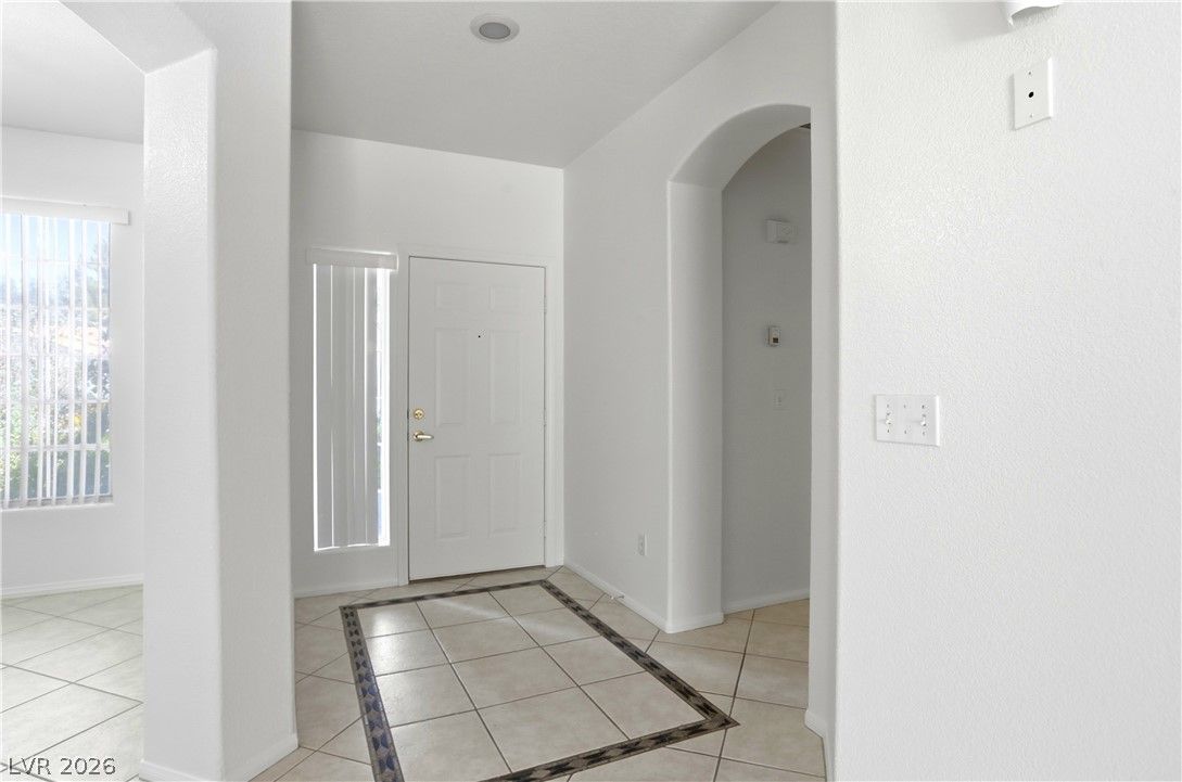 8789 Seal Rock Court — photo 4 of 31