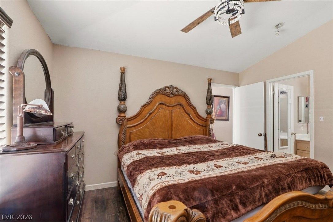 1323 Rev Wilson Avenue — photo 4 of 16