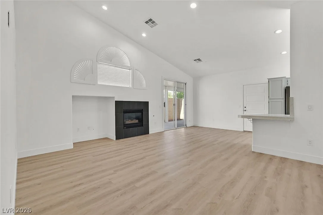 8708 Villa Pablo Lane — photo 4 of 25