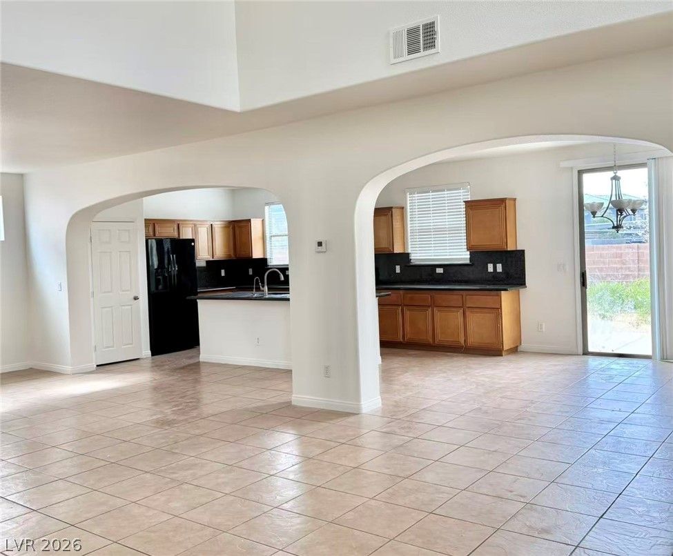 3434 Bella Valencia Court — photo 2
