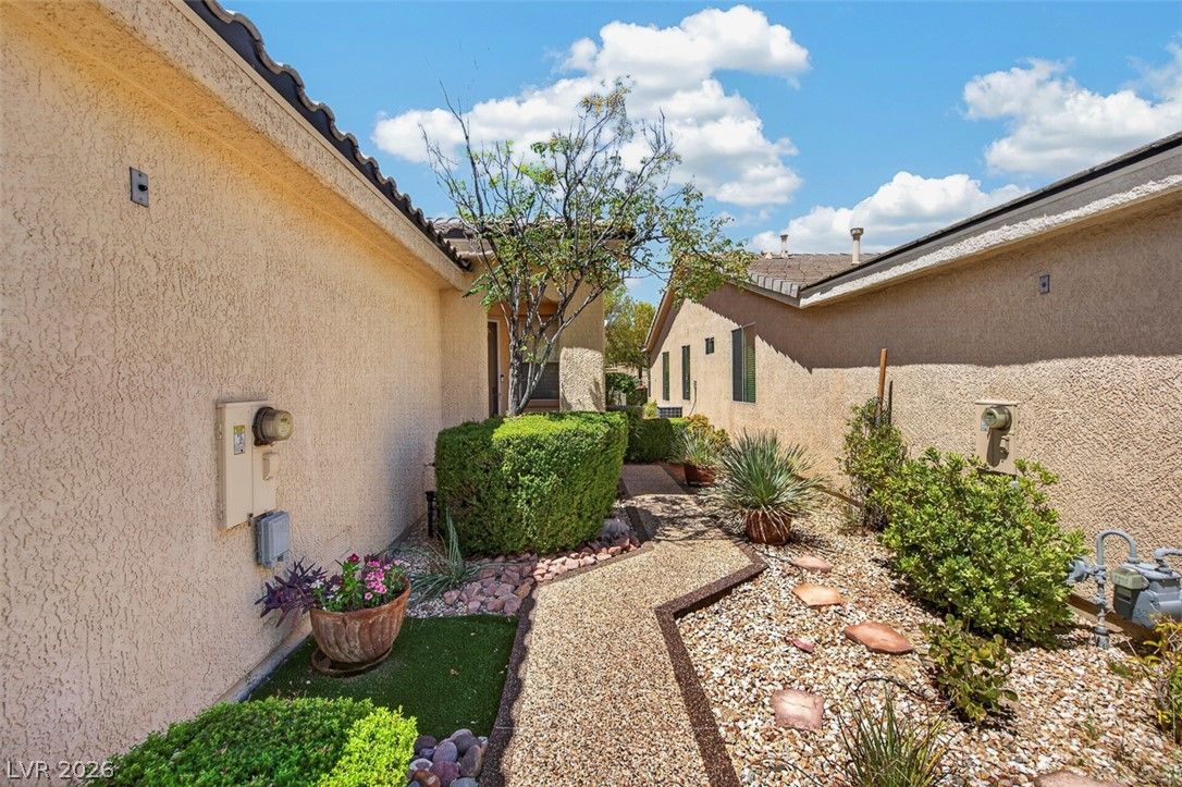 5117 Progresso Street — photo 4 of 49