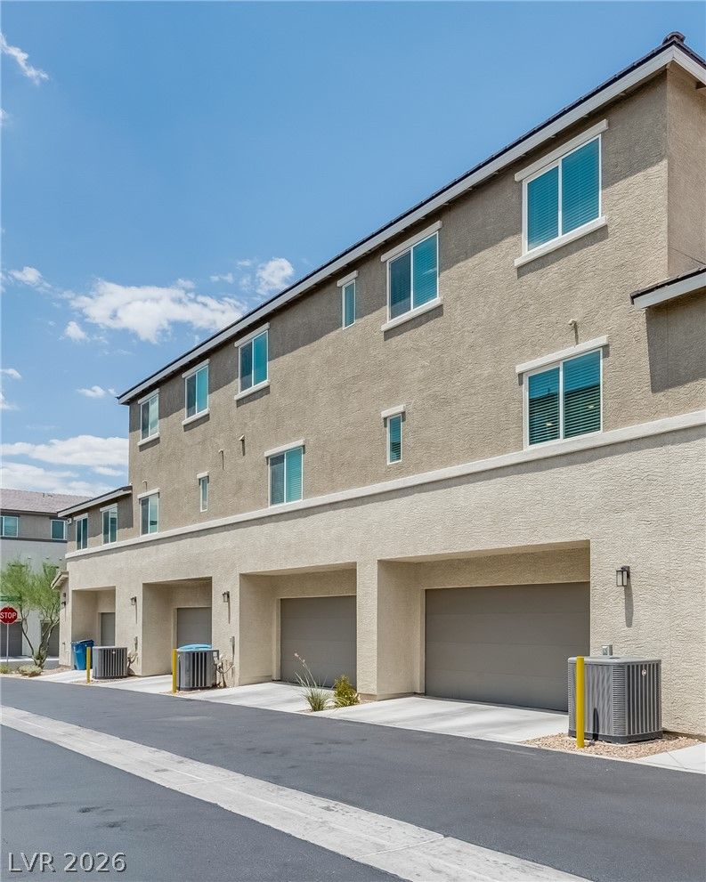 2842 Azure Breeze Lane 2 — photo 5