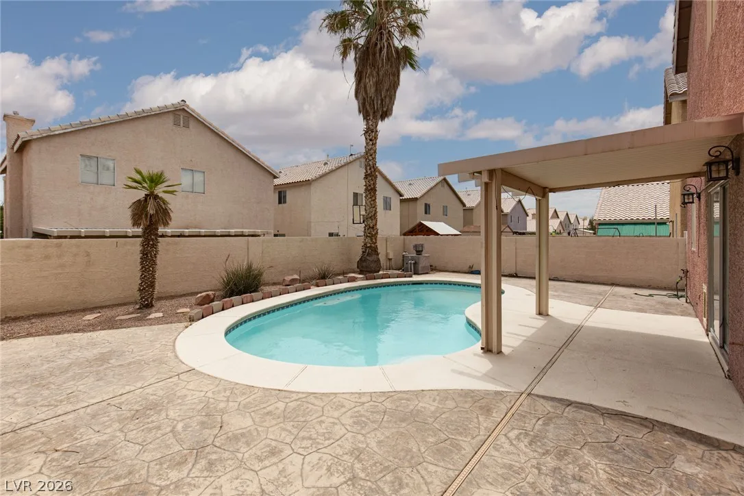 5916 Taj Mahal Drive — photo 2