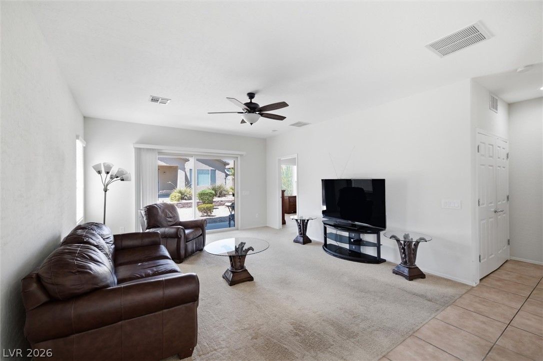 6168 Majestic Wind Avenue — photo 3