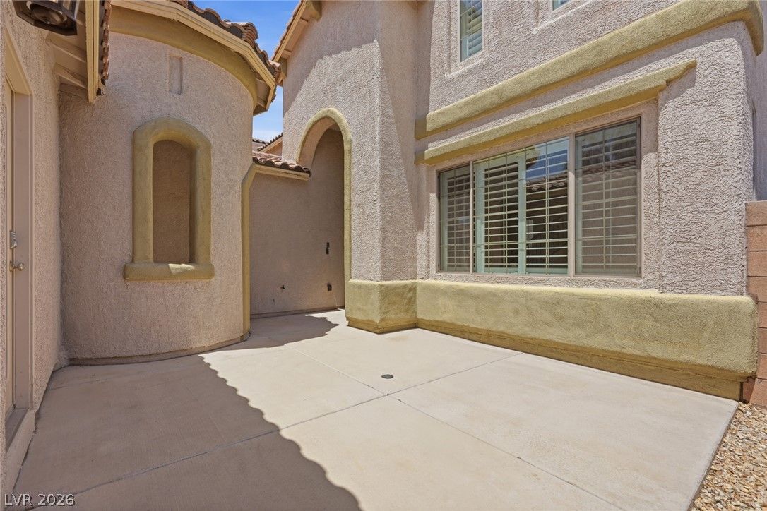 9952 Madison Walk Avenue — photo 4