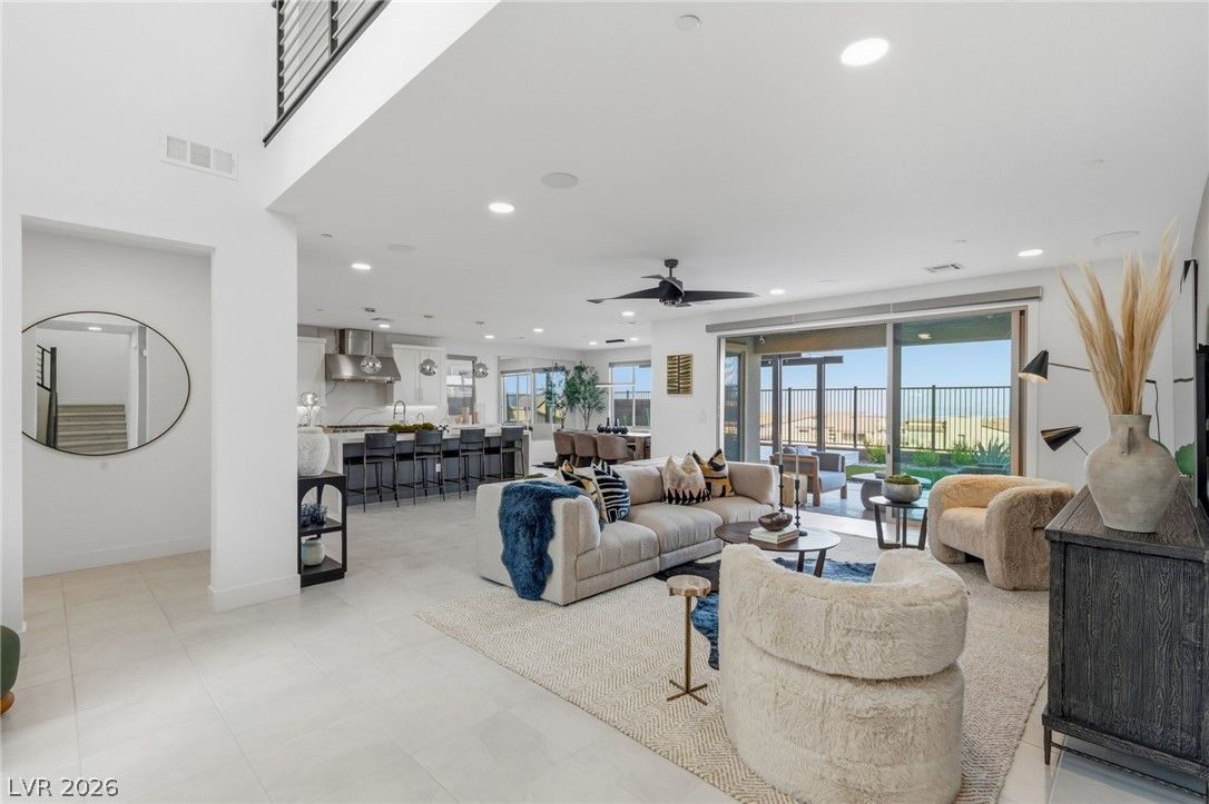 424 Crown Mesa Avenue — photo 5