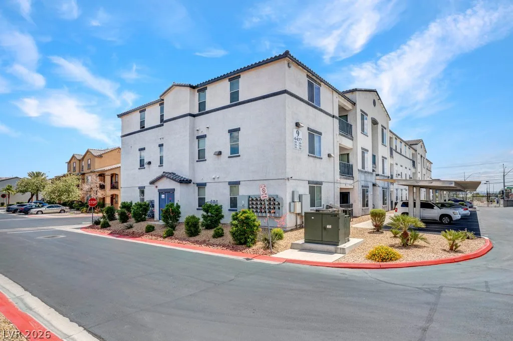4437 Dover Straight Street 301 — photo 4