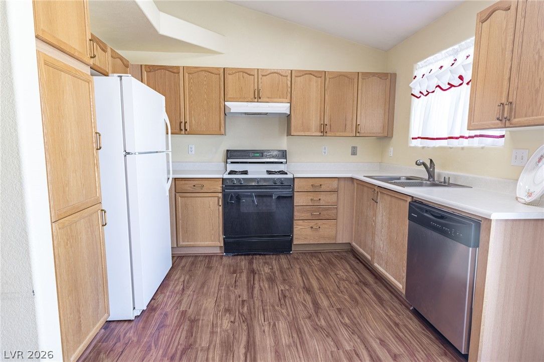 6300 Maxwood Court — photo 5