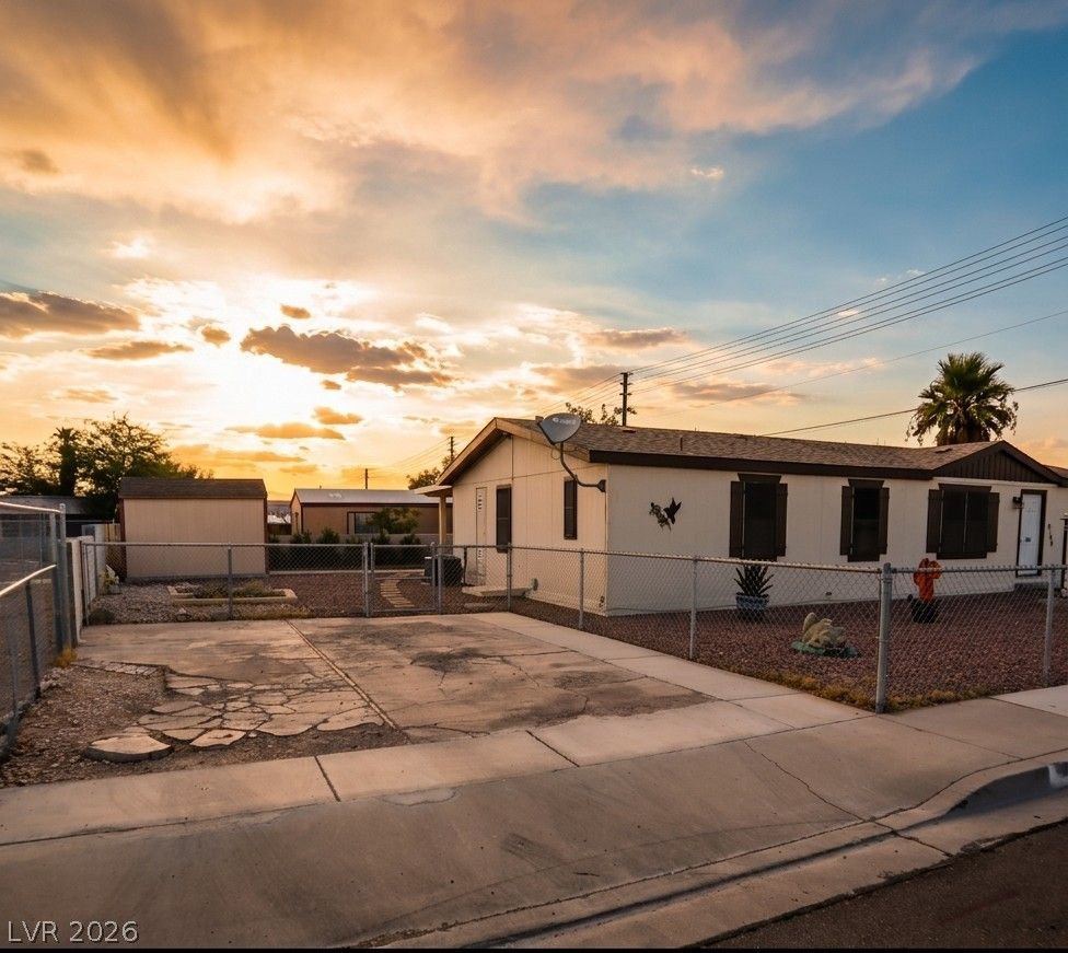 6188 Carlsbad Avenue — photo 4
