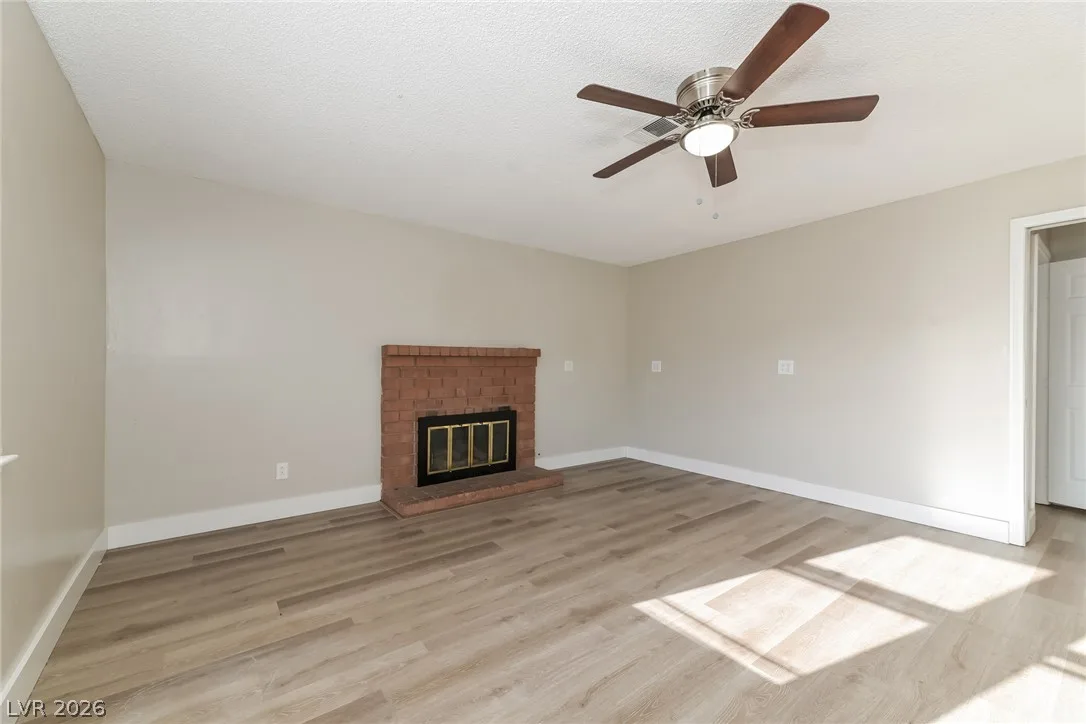 5366 Ravendale Circle — photo 5