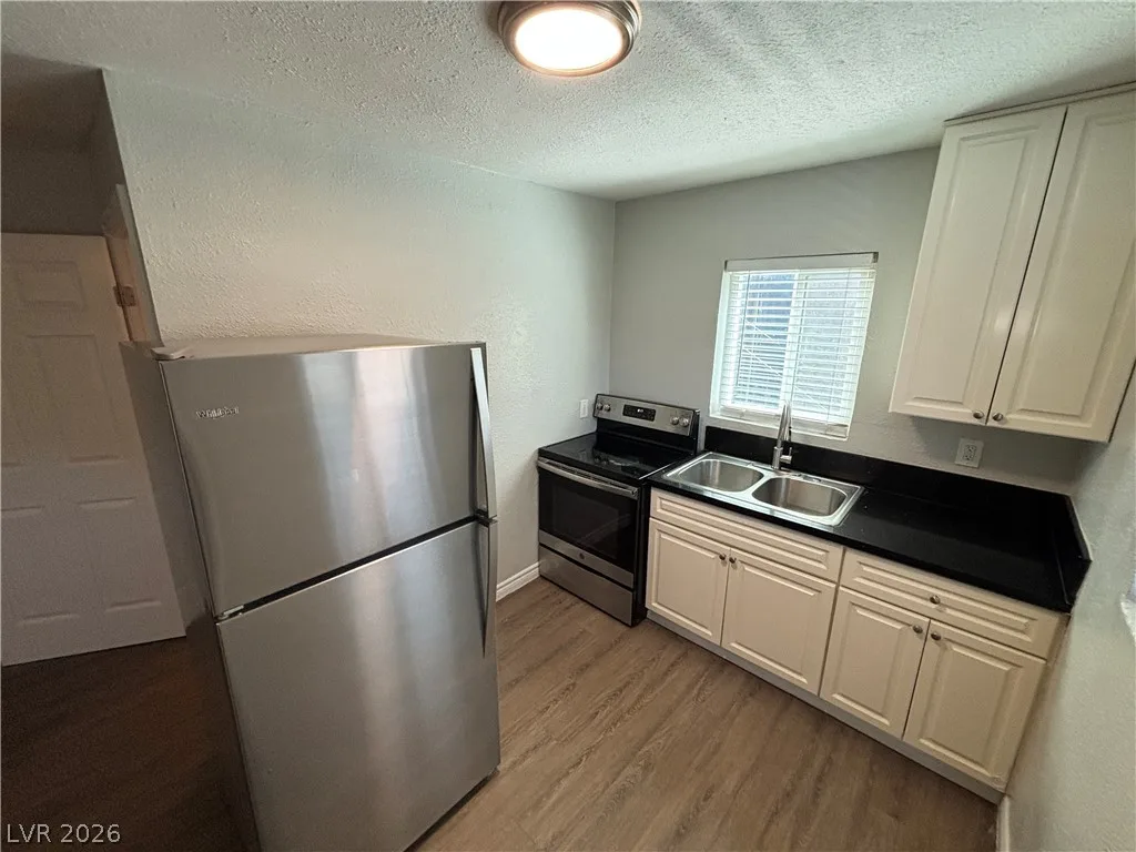 1101 Stewart Avenue 102 — photo 5