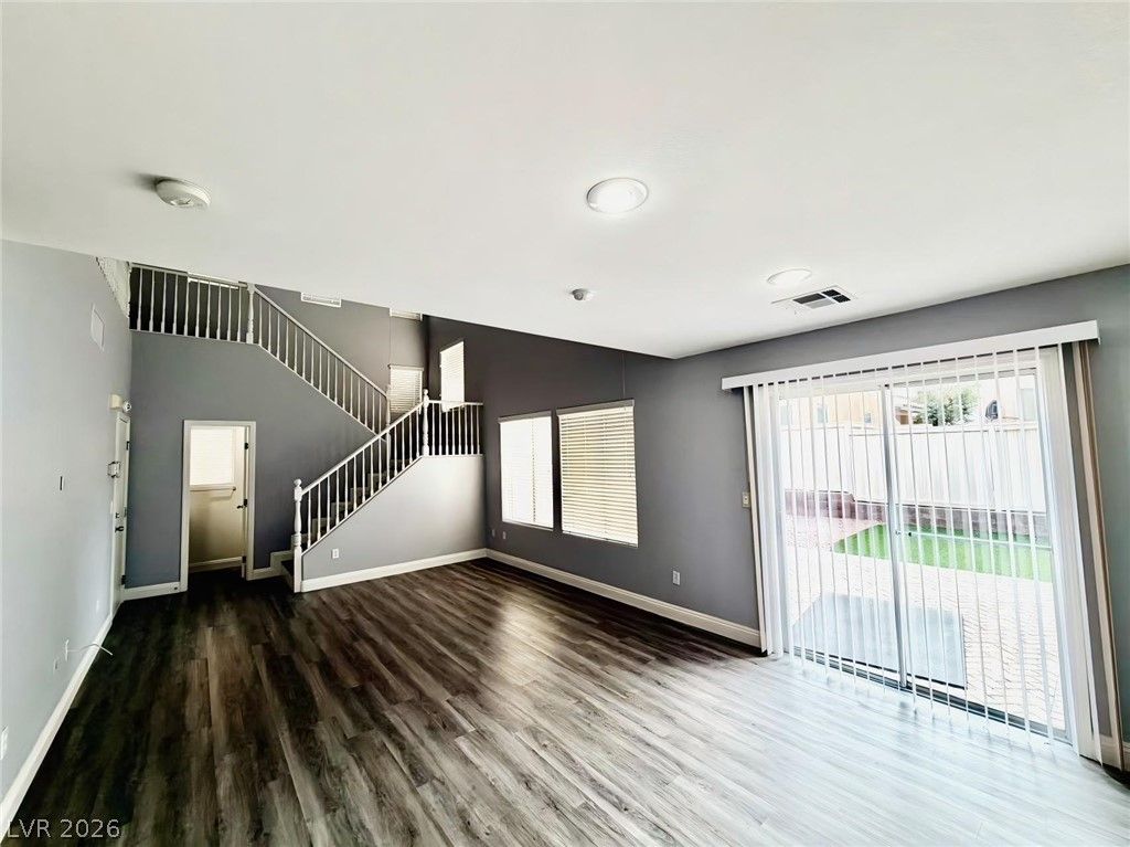 7437 Mojave Canyon Street — photo 2 of 23