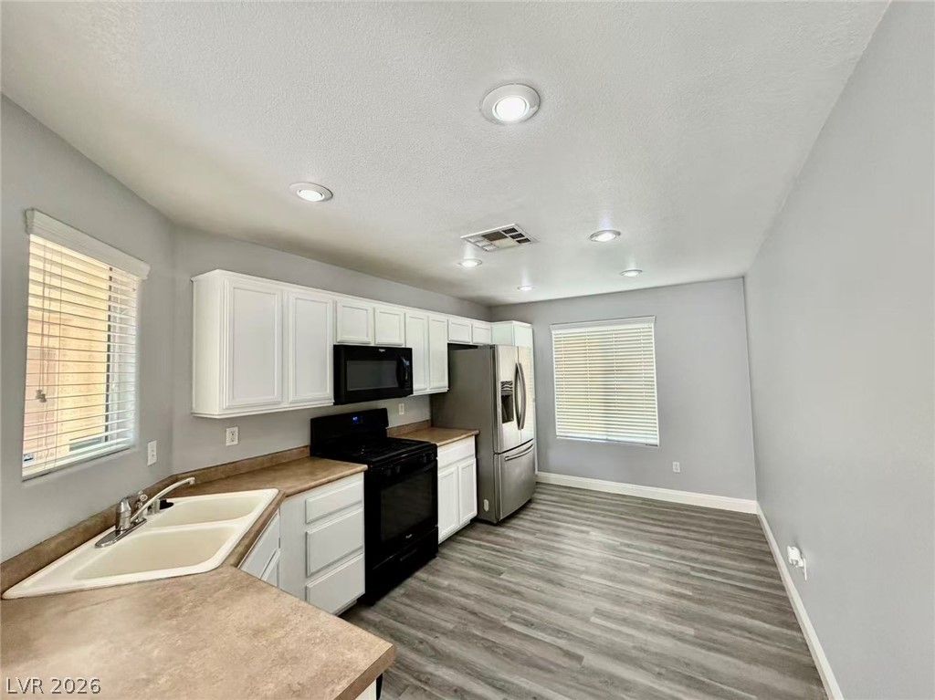 7437 Mojave Canyon Street — photo 5 of 23