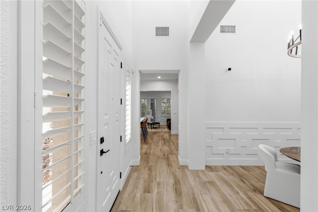 11280 Granite Ridge Drive 1044 — photo 3