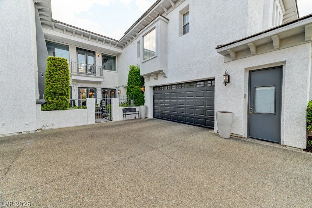 10212 Stone Briar Court — photo 5