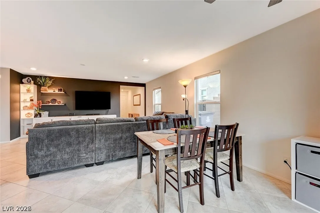 7040 Fossil Lake Street — photo 3