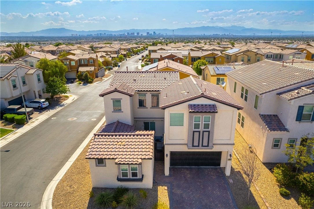 6828 Double Vista Way — photo 2 of 20