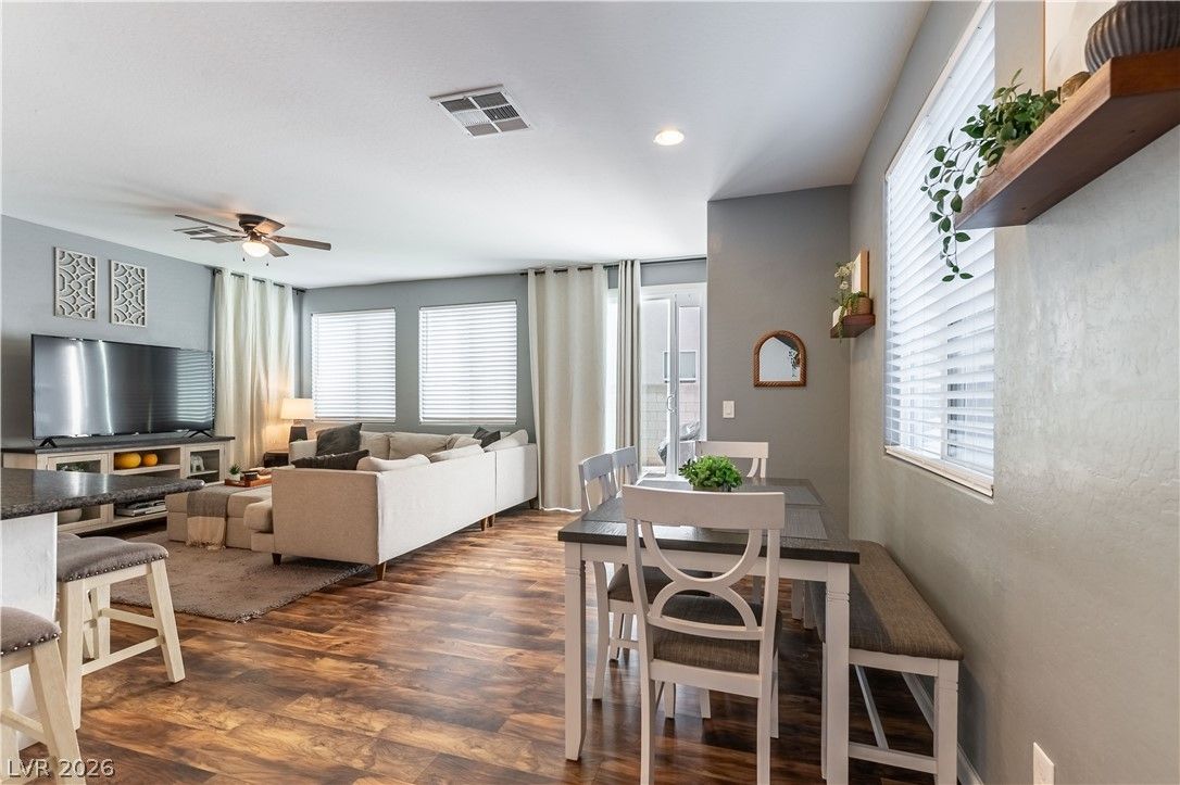 6828 Double Vista Way — photo 4 of 20