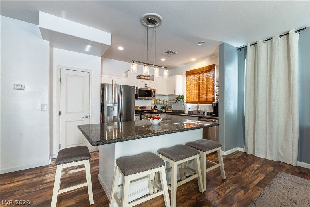 6828 Double Vista Way — photo 5 of 20