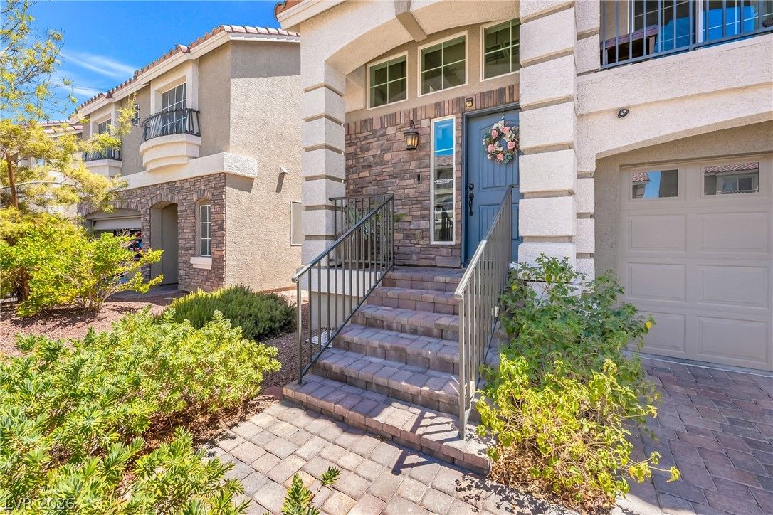 5549 Knights Valley Court — photo 4 of 36