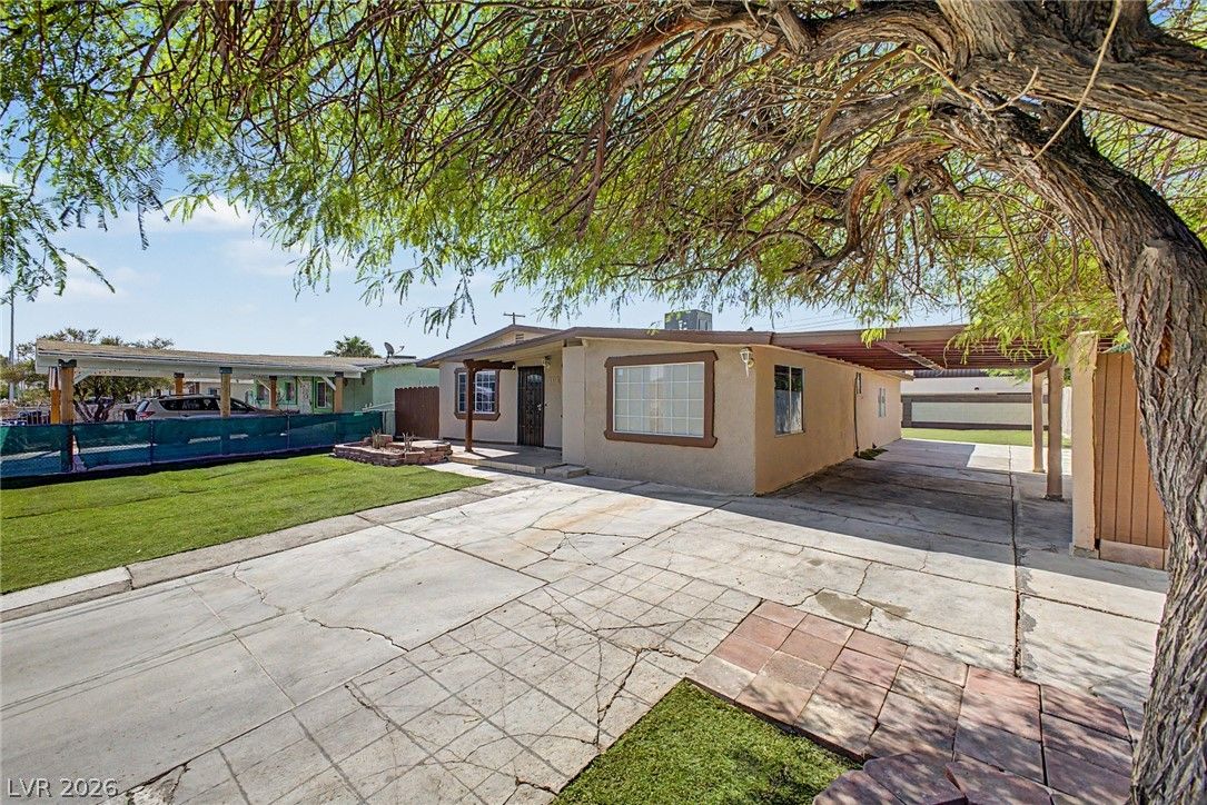 4012 Butte Circle — photo 3 of 31
