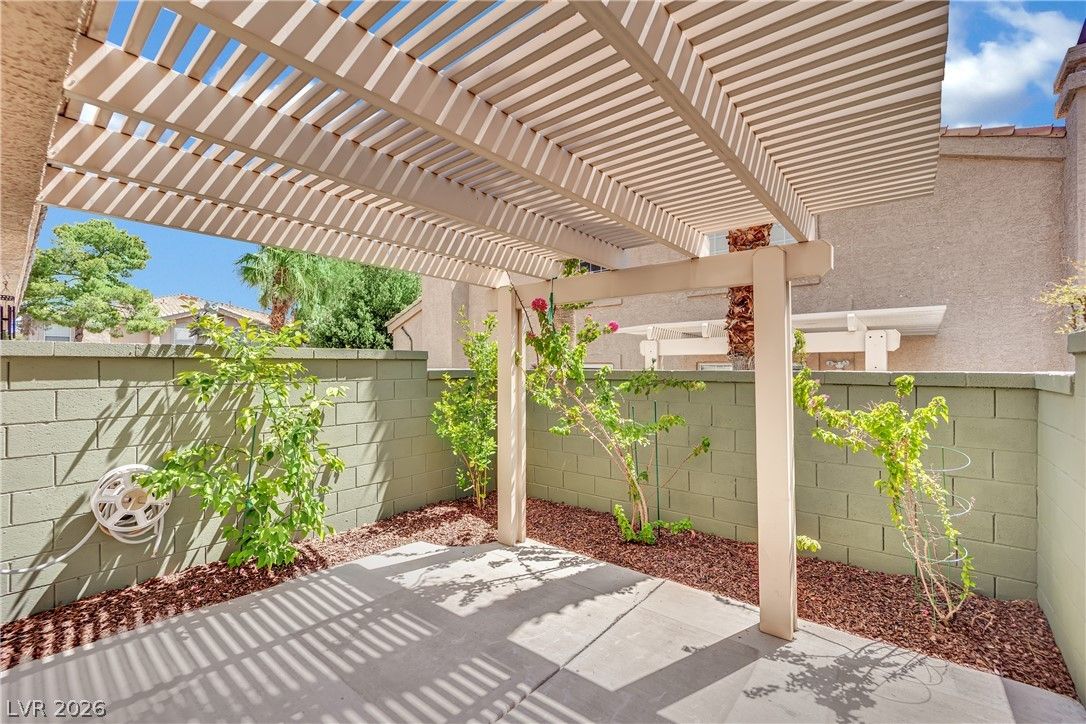 2820 Dawn Crossing Drive — photo 4