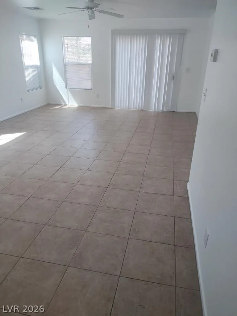 1172 PARADISE DESERT Avenue — photo 3