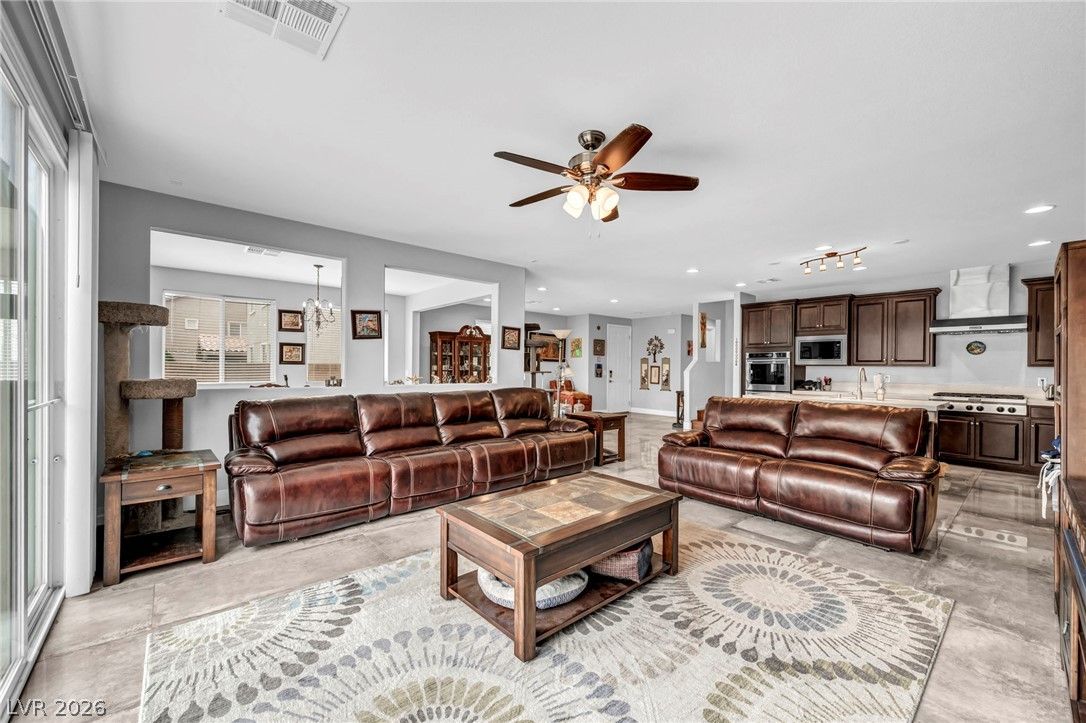 6480 West Diablo Drive — photo 5 of 35