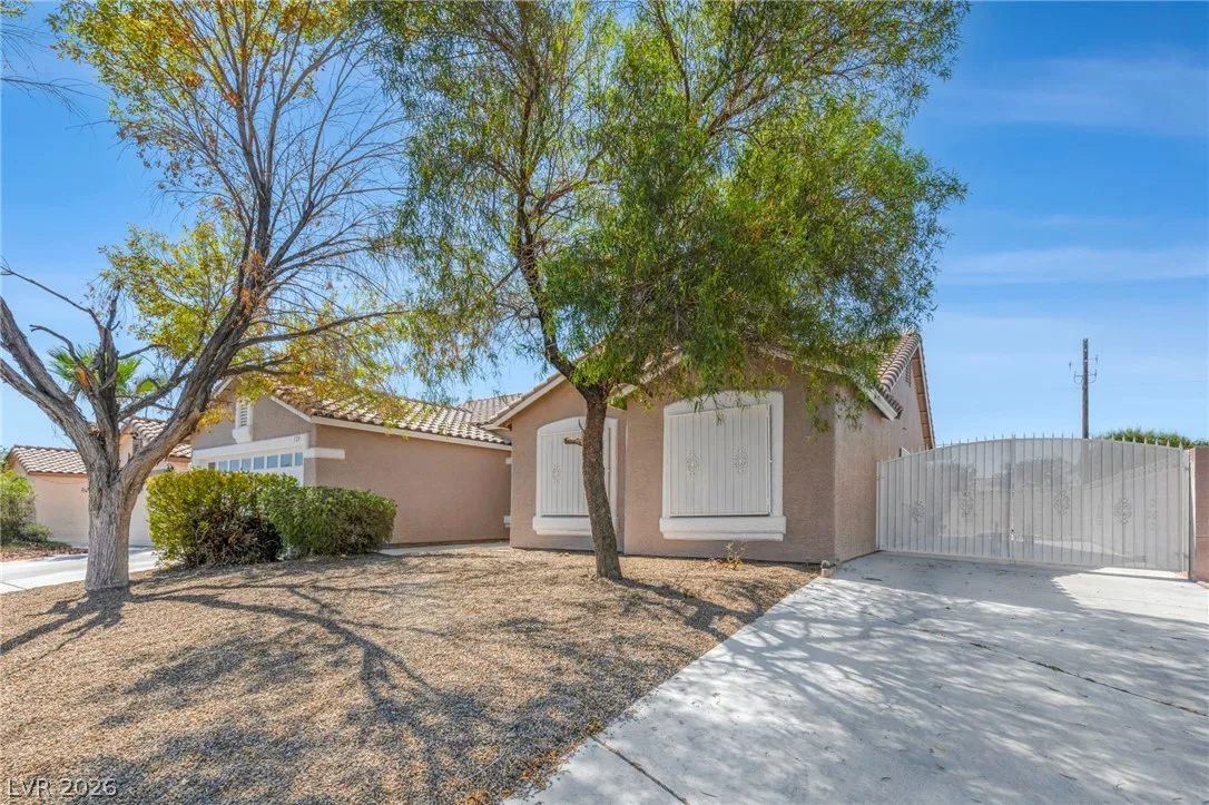 129 Honey Locust Drive — photo 4