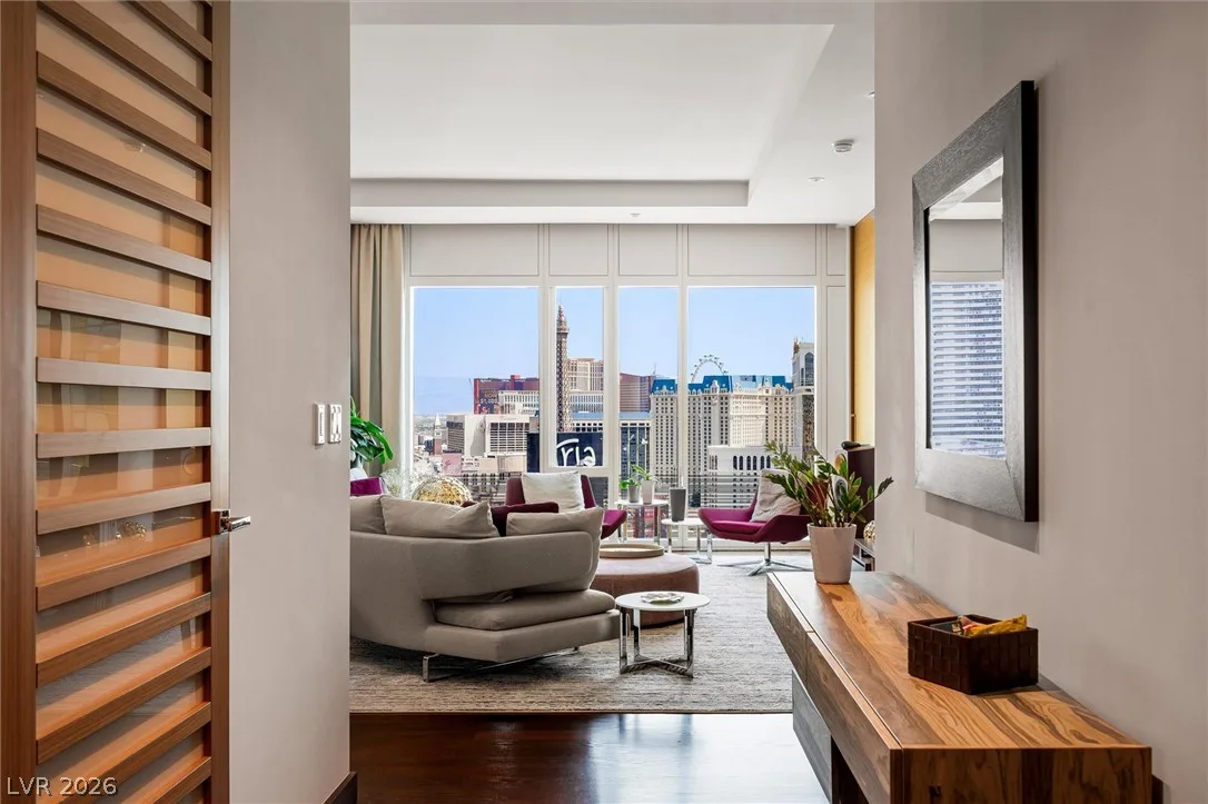 3750 South Las Vegas Boulevard 2404 — photo 3
