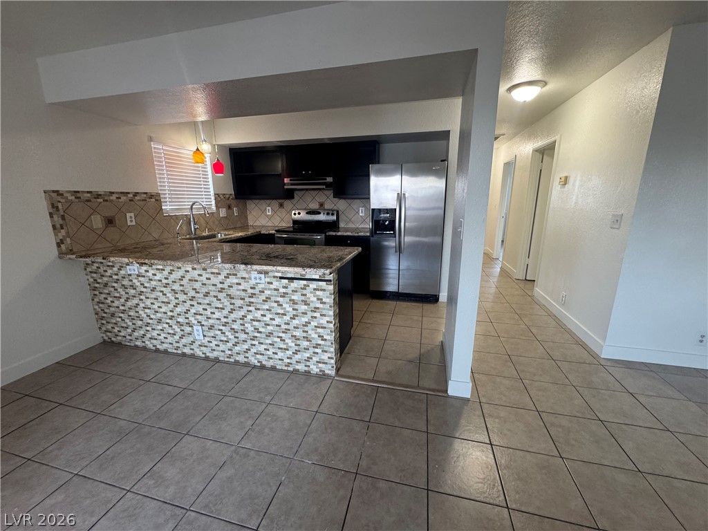 6233 Ilanos LN Lane C — photo 3 of 5
