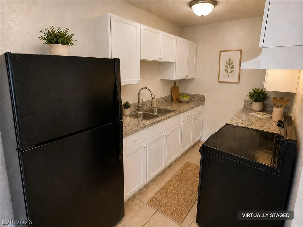1420 Putnam Avenue 4 — photo 3 of 9
