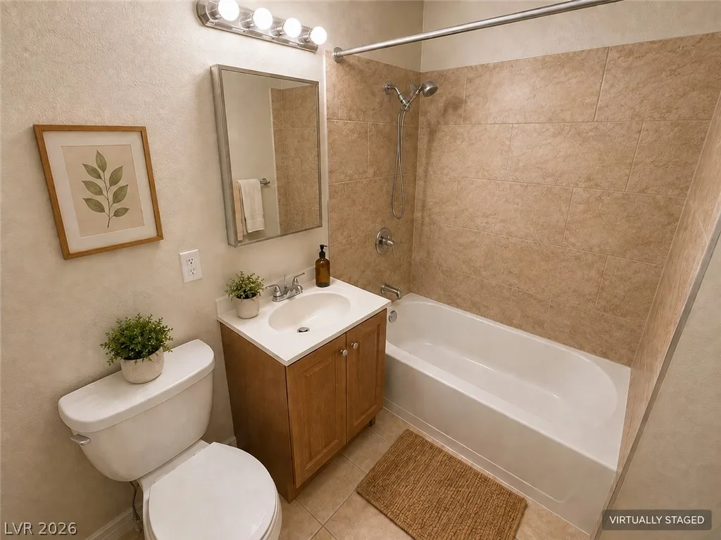 1420 Putnam Avenue 4 — photo 5 of 9