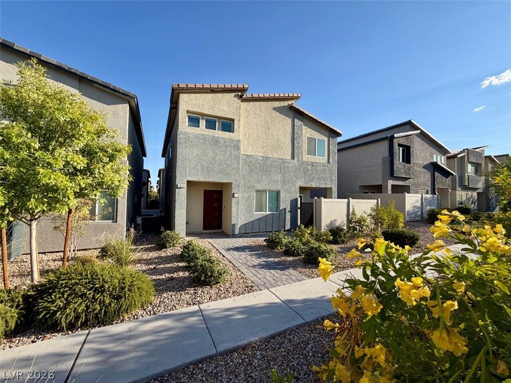 7473 Garnet Moon Street — photo 3