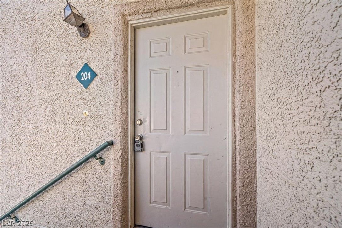 7909 Fossil Creek Lane 204 — photo 2