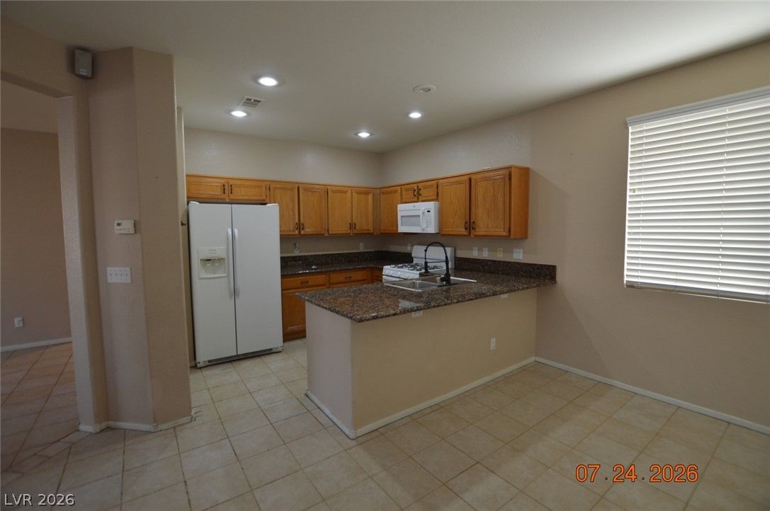 10656 Primrose Arbor Avenue — photo 5