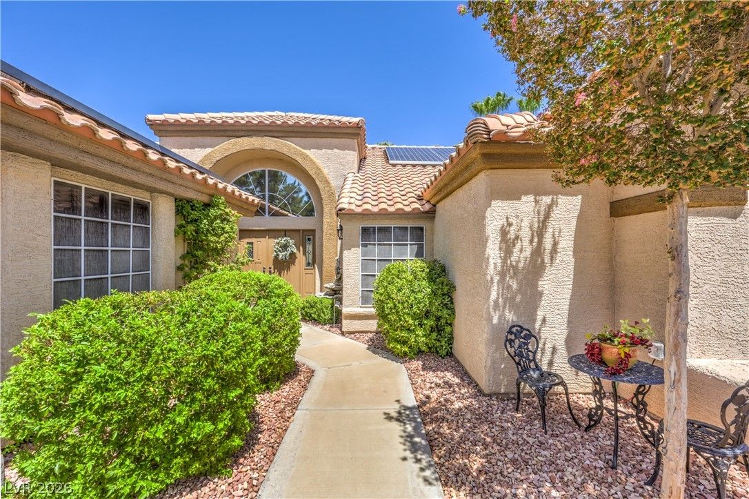 1712 Sky Mountain Way — photo 3