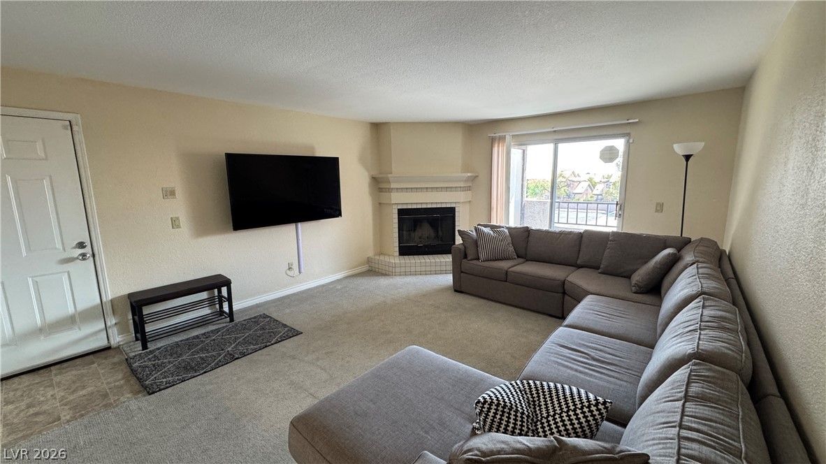 2606 South Durango Drive 243 — photo 3 of 25