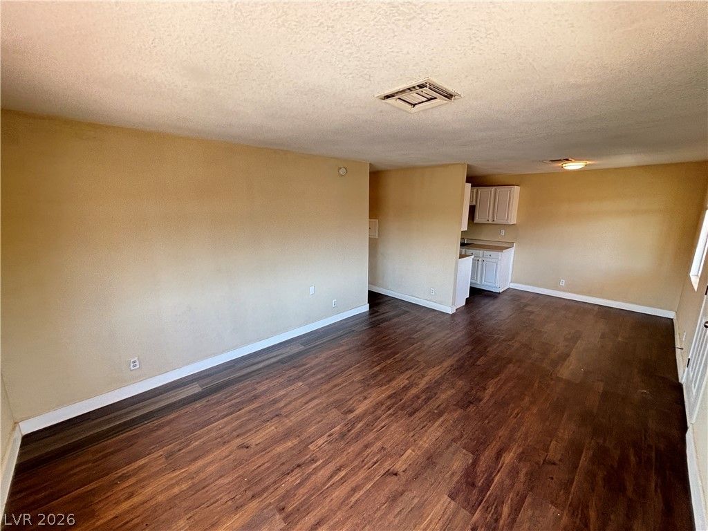 1705 Breckenwood Court 3 — photo 3 of 22