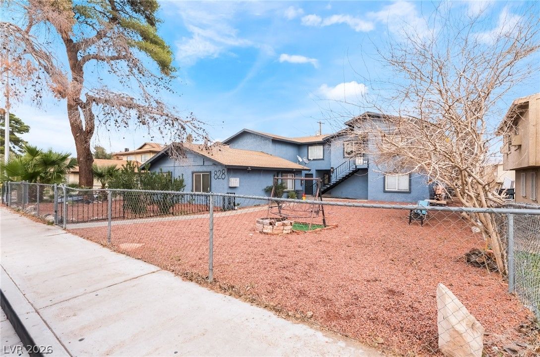 828 Sagman Street — photo 2