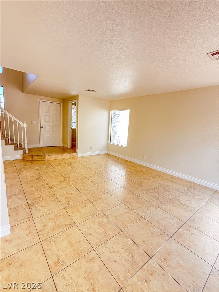 1497 Flintrock Road — photo 4 of 35