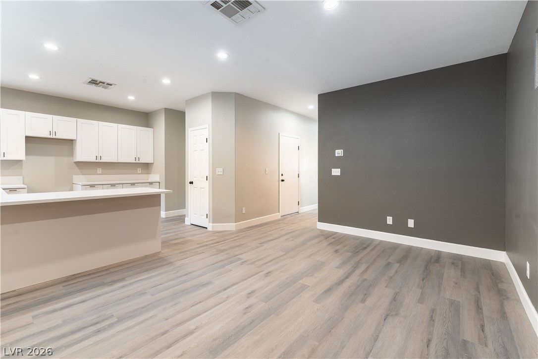 10505 Cold Mountain Avenue — photo 5