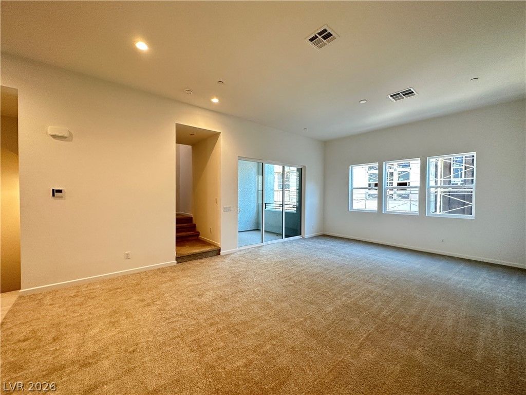 3341 Esker Ridge Avenue — photo 3 of 28