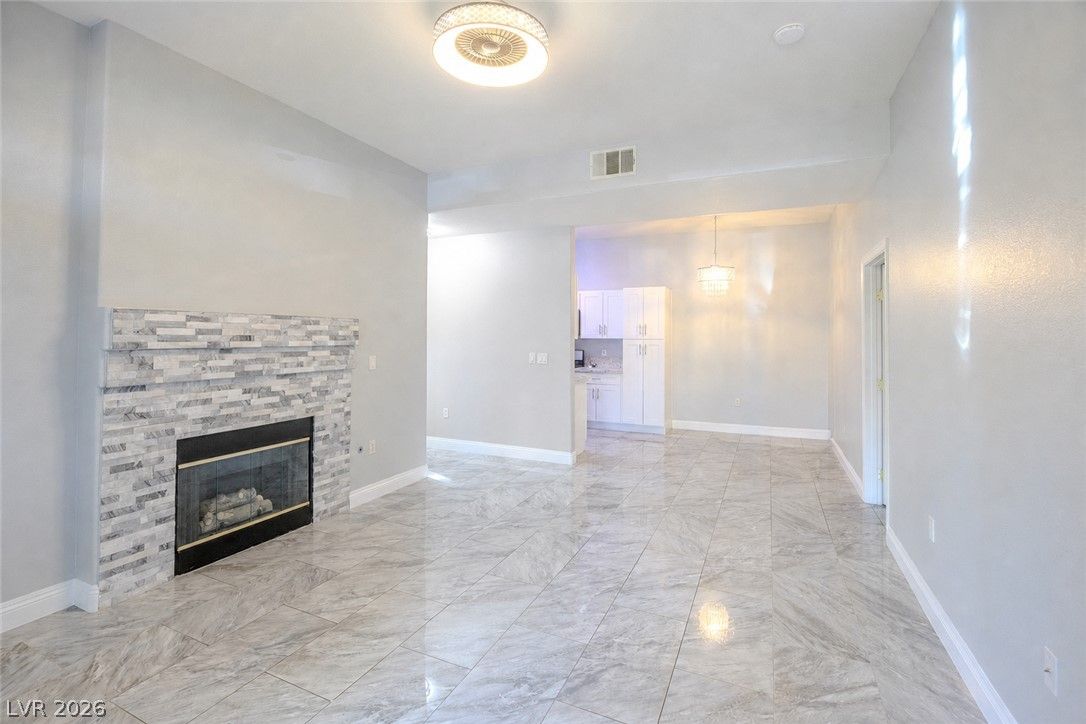 700 Carnegie Street 4813 — photo 5
