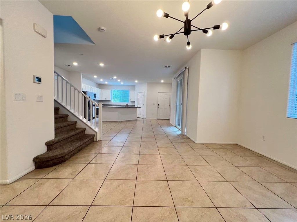 1347 Graphite Avenue — photo 5
