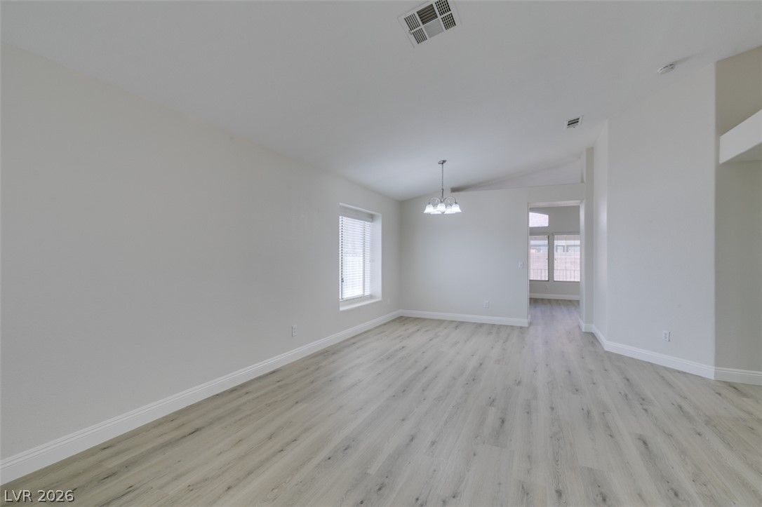 5316 Clouds Rest Avenue — photo 3